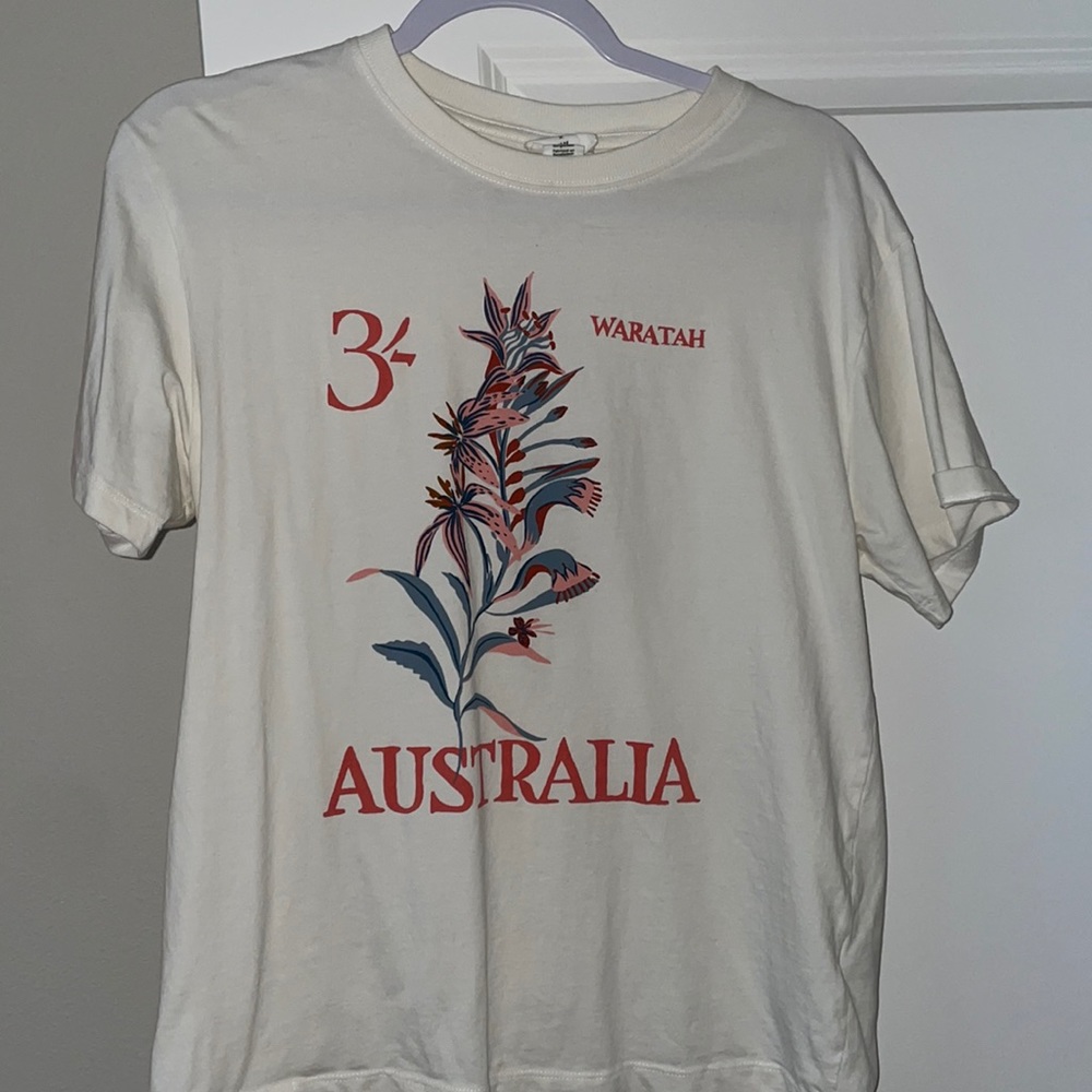 H&M tee - Picture 2 of 3
